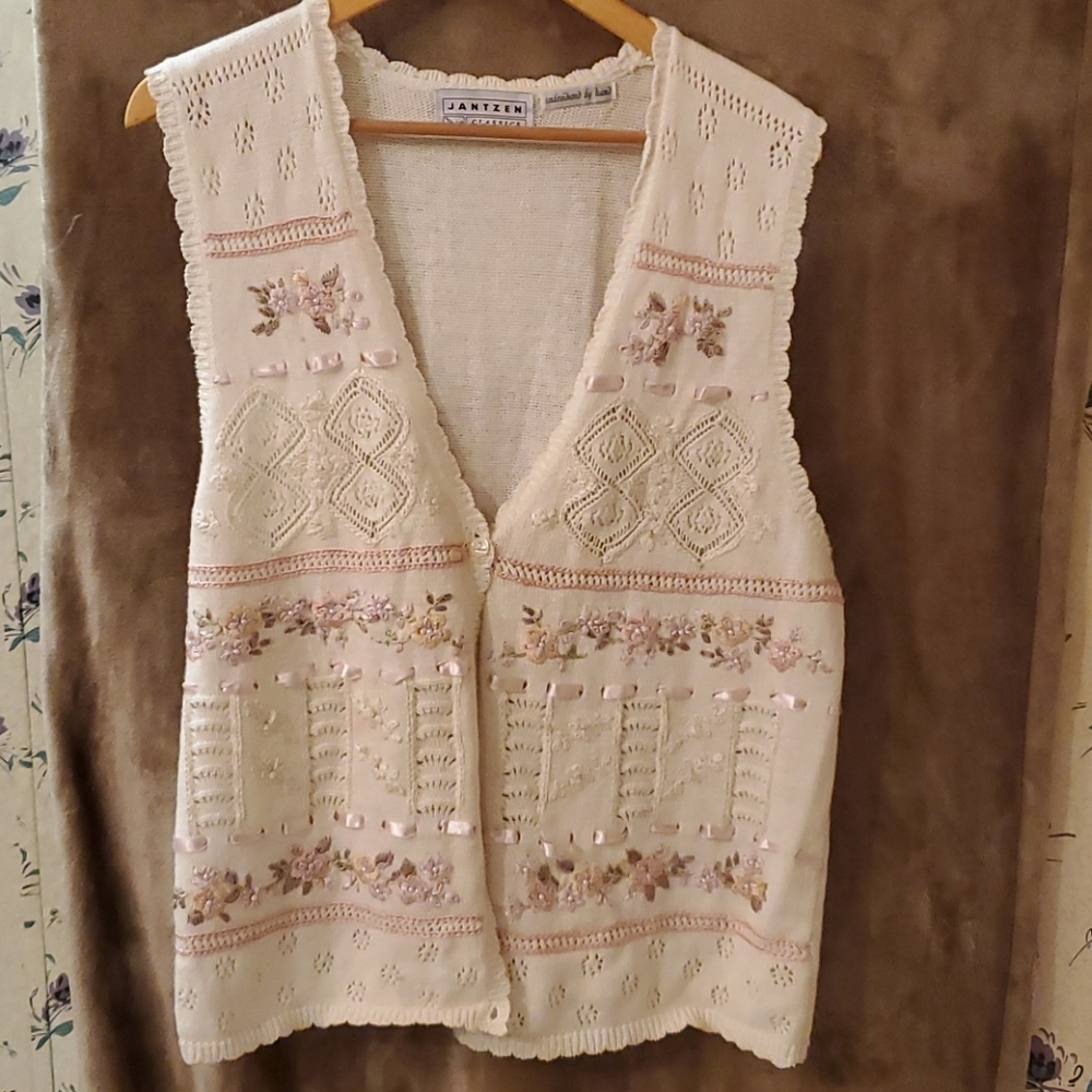🤑Embroidered by hand vest Jantzen classics large